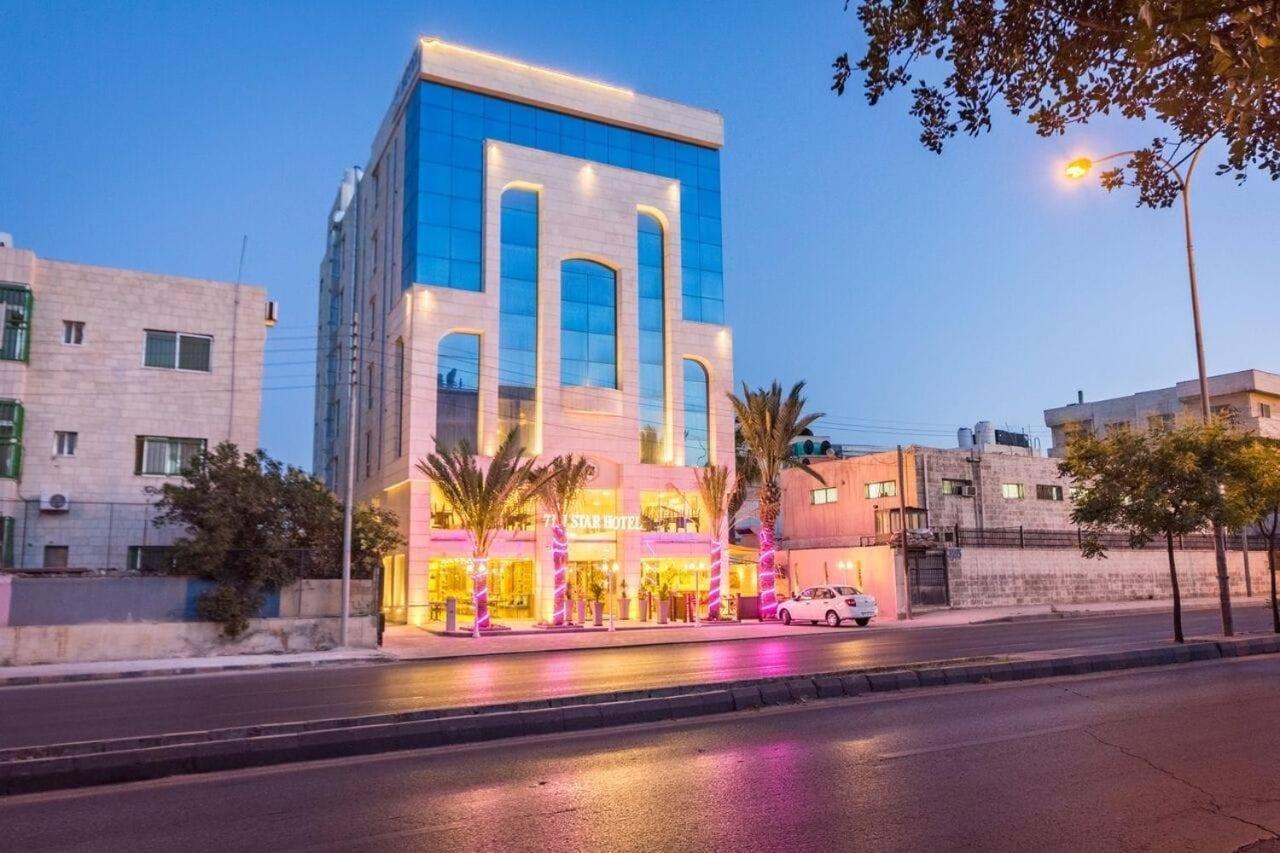 Seventh-Star Hotel Amman Bagian luar foto